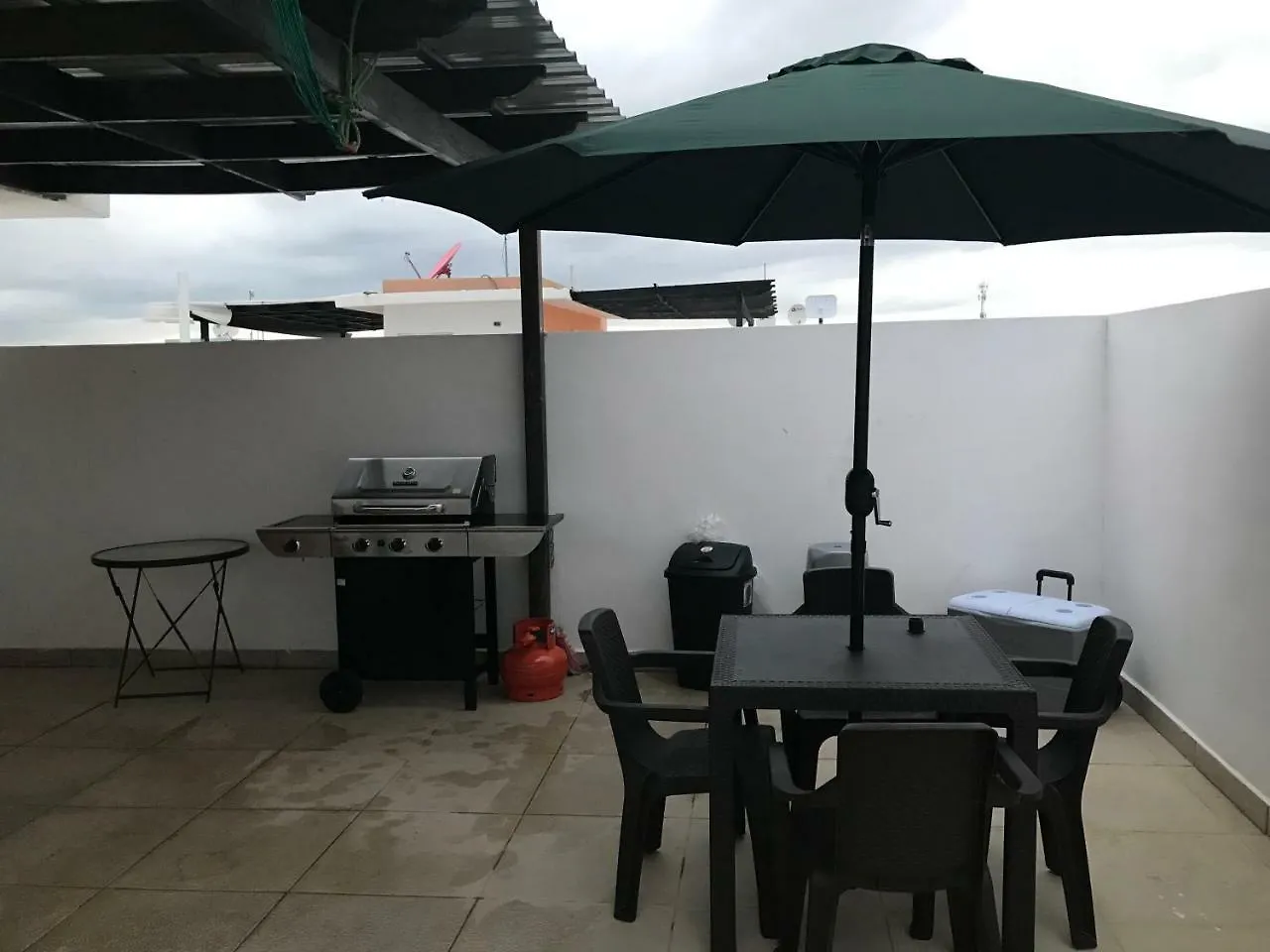 Lägenhet Lujoso Apto Con Terraza Para Barbecue Santiago De Los Caballeros Dominikanska republiken